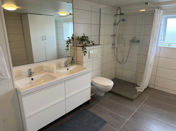 Bathroom, Selid Farm Stay, Borgarbyggð