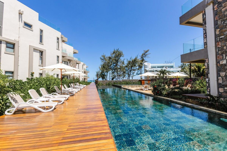 Others 4, Poste Lafayette, Beachfront Apartment-C1, Flacq