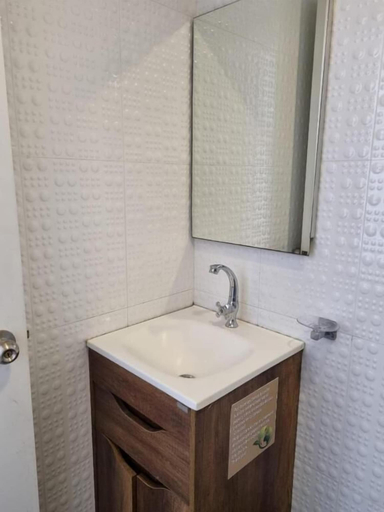Bathroom 2, Mosaic House Hotel, Santafé de Bogotá