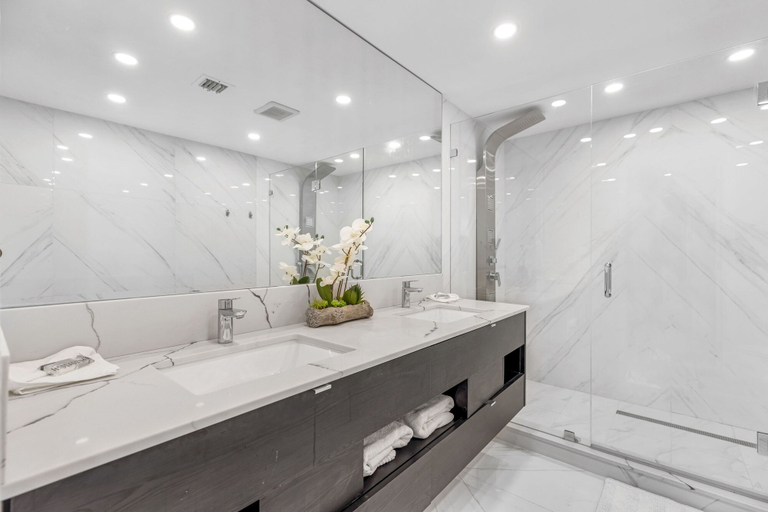 Bathroom 4, Modern Apartments Biscayne Bay, Miami-Dade
