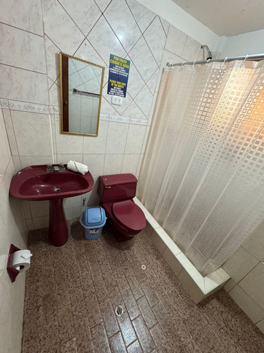 Bathroom 5, Huayna House Go, Cusco