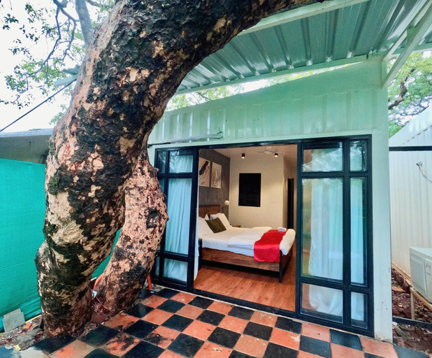 Others 5, CooCasa, Satara