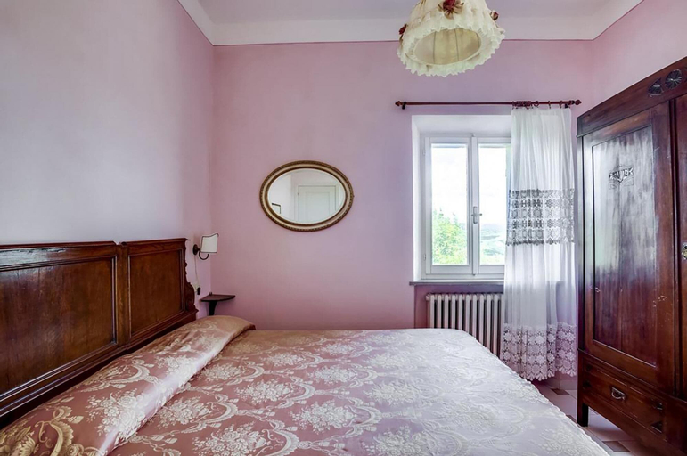 Bedroom 3, Villa Il Giardino in Radicofani, Siena