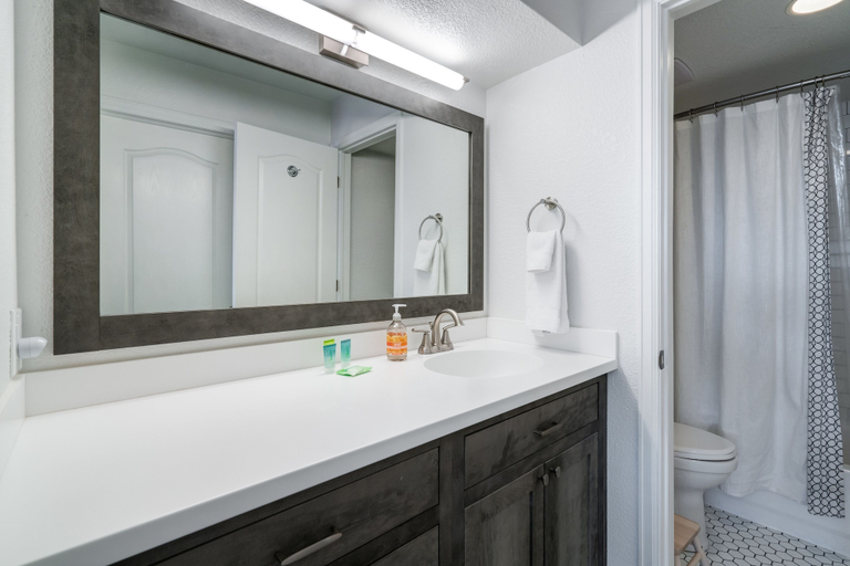 Room 3, Quail Run 5 3 Bedroom Condo by RedAwning, Routt