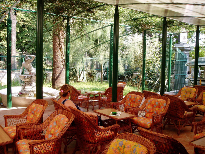 Food & Drinks, Villa Šoulavy, Kaštela