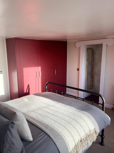 Bedroom 5, The Turret - The Best View in Folkestone, Kent