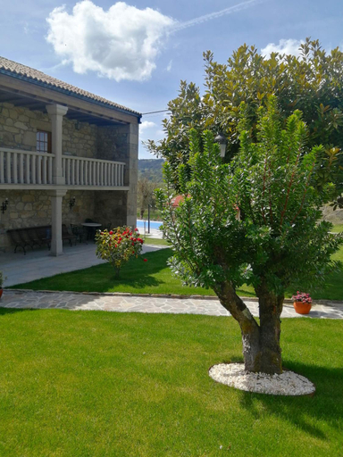 Others 5, Casa Ravel, Pontevedra