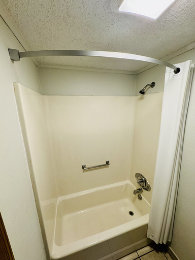 Bathroom 5, Knights Inn Bridgeport Frankenmuth, Saginaw