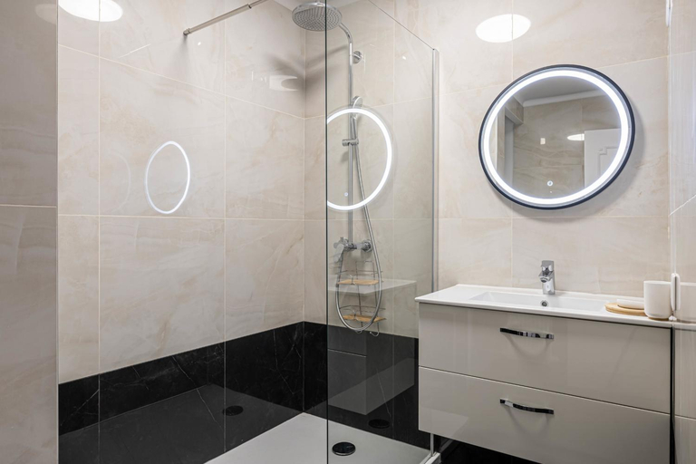 Bathroom 3, Magnificent 3room apartment quiet balcony, Alpes-Maritimes