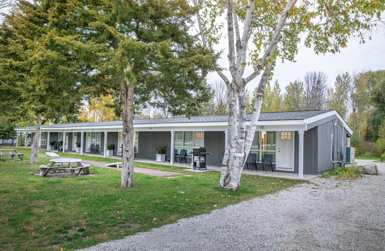Others 4, Boutique Suite #6, Lake Hurron