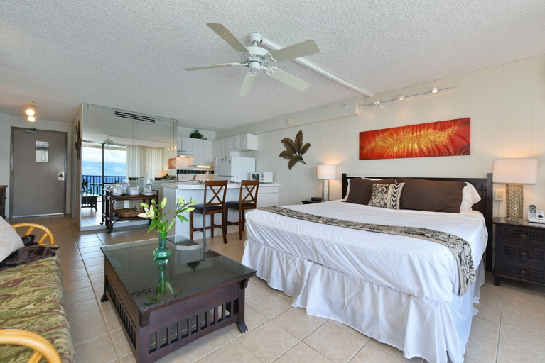Bedroom 3, Valley Isle #1206 Studio Bedroom Condo by RedAwning, Maui