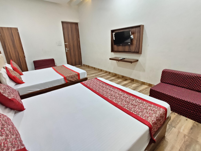 Bedroom 2, Hotel O TR, Amritsar