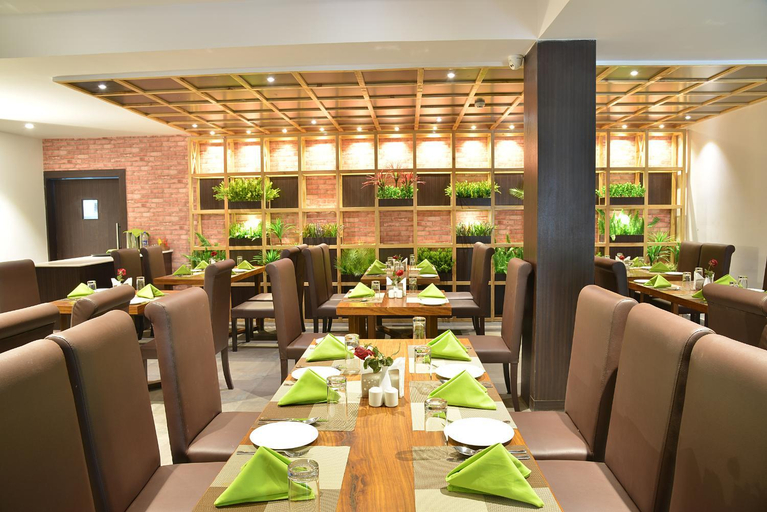 Food & Drinks 5, Club Central, Birbhum
