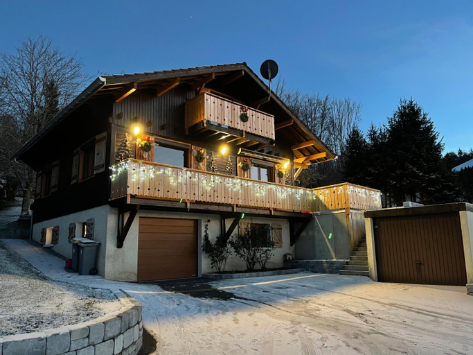 CHALET-MICHEL avec SPA, Doubs