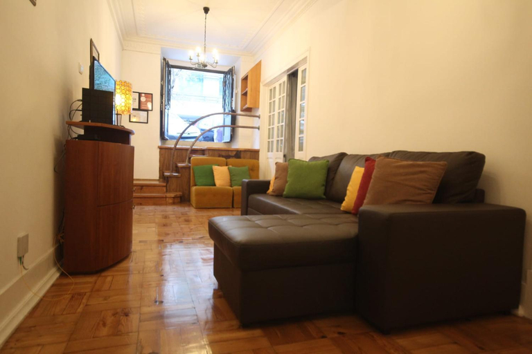 Others 5, Ocean M1 R4 - Large Double Room with shared Bathroom in City Center, Lisbon