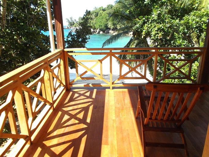 Others 4, LIlot Beach Chalets