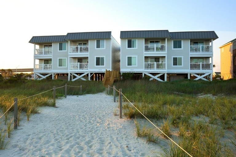Exterior 3, Next 2 Paradise-203 2 Bedroom Condo by RedAwning, Brunswick