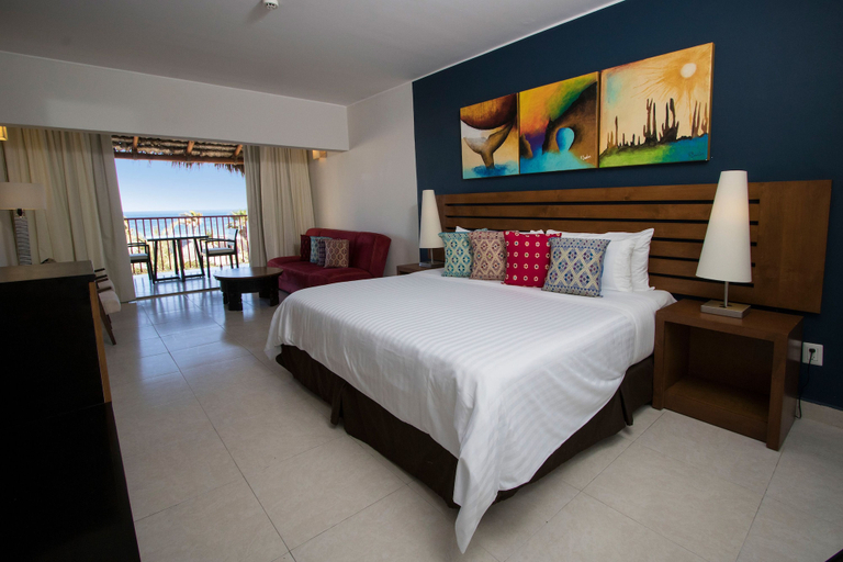 Bedroom 3, Grand Decameron Los Cabos, A Trademark Resort, La Paz
