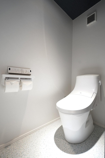 Bathroom 4, Real Life Aoyama 2BR Suite 3-bed 3min Aoyama 1ch, Shibuya