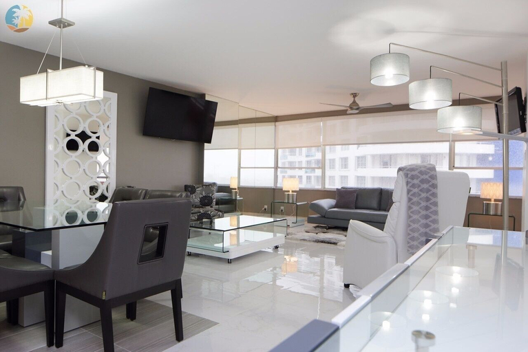 Food & Drinks 5, Alexander 1121 3 Bedroom Apts by RedAwning, Miami-Dade