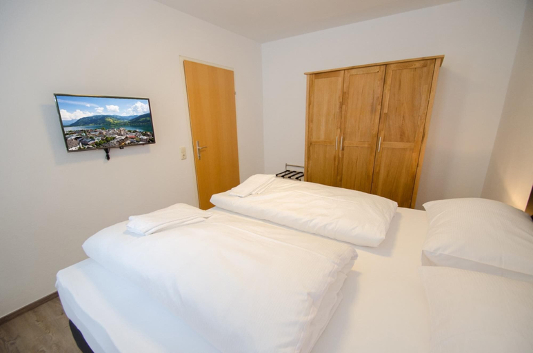 Room 3, Apartment Summer Winter Fun II - 200 m From ski, Zell am See
