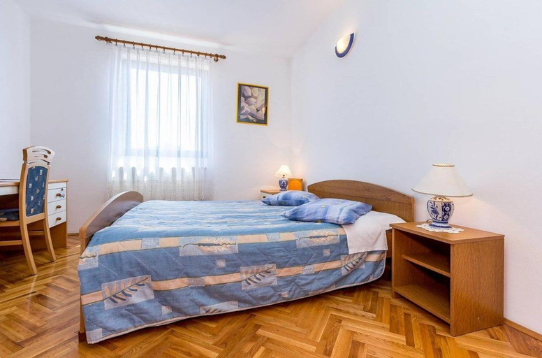 Others 5, Apartments Winny, Medulin
