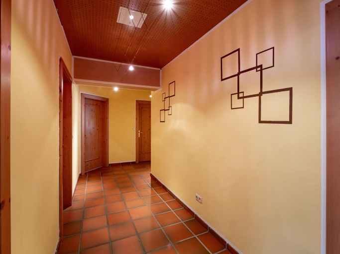Others 5, Haus Feiersinger, Kitzbühel