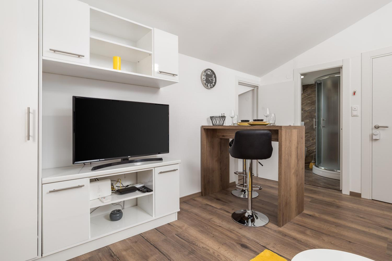 Others 5, Central Apartments Dalmatina, Rijeka