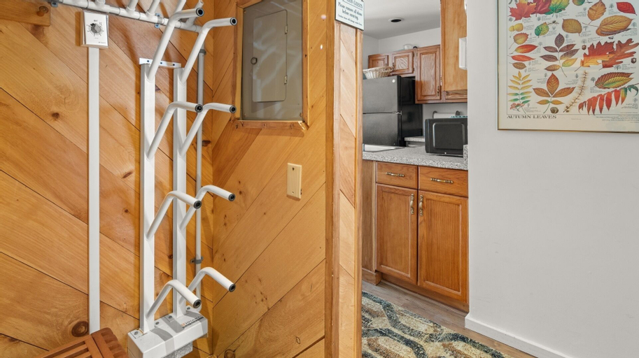 Dining Room 12