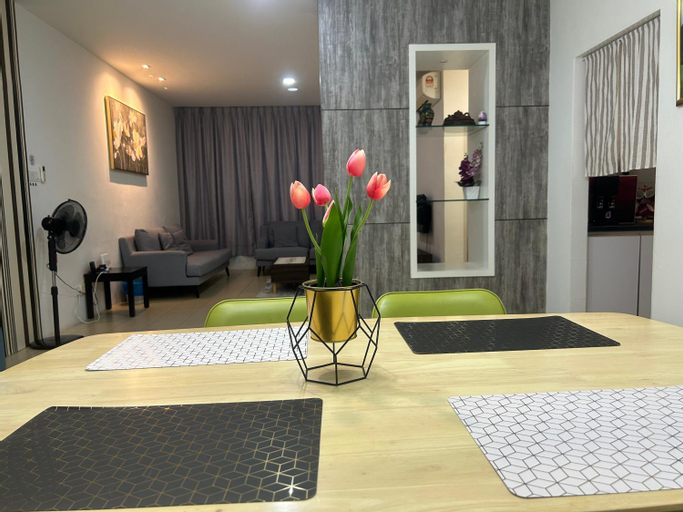 Bedroom 2, Roxy Apartment Kuching, Kuching