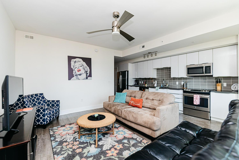 Others 5, Corporate Uptown Furnished Apartments, Mecklenburg
