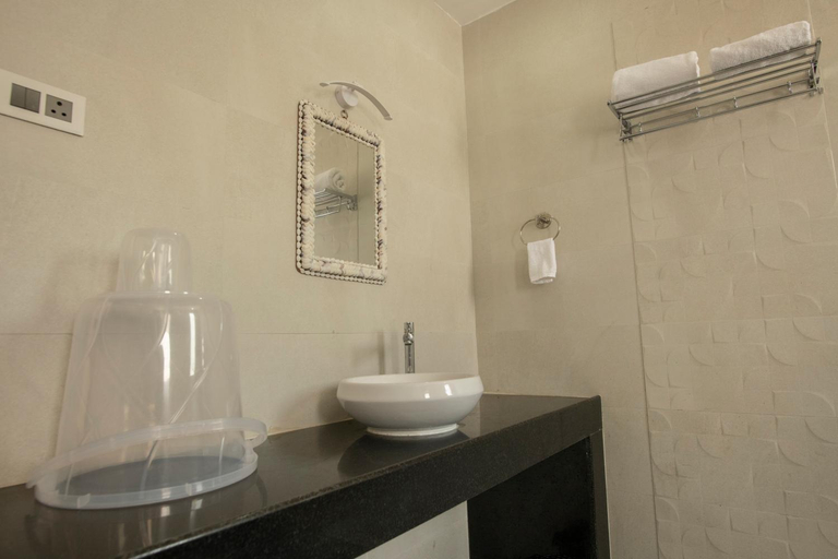 Bathroom 2, THE CORAL KANYAKUMARI, Kanniyakumari