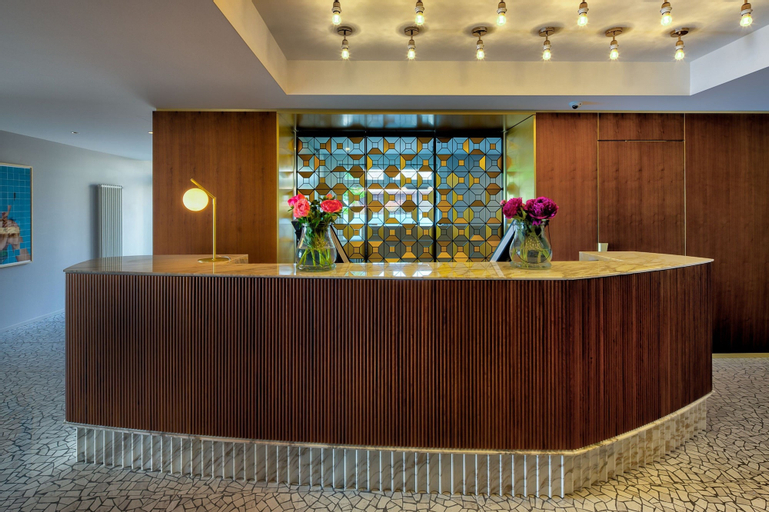 Public Area 2, Hotel du Leman, Pays-d'Enhaut