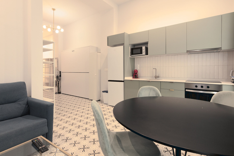 Others 5, Apartamentos Teatro, Alicante