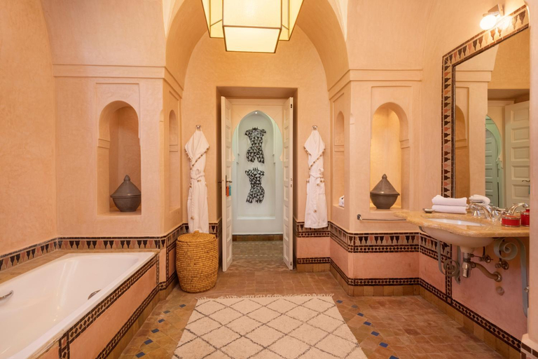 Bathroom 2, Superbe Villa Y - Calme & surete - Piscine privee & gouvernante, Marrakech