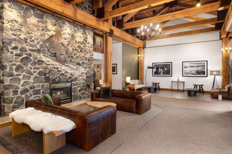 Bedroom 3, Tantalus Resort Lodge, Squamish-Lillooet
