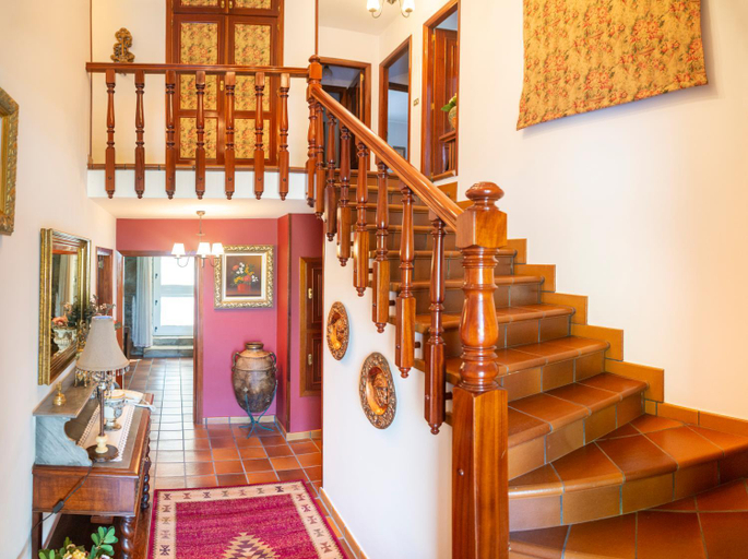 Others 4, Casa Ravel, Pontevedra