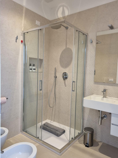 Others 5, Marea Retreat Rooms, Salerno