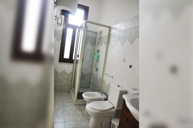Bathroom 4, Villa Rentals Sicily, Syracuse