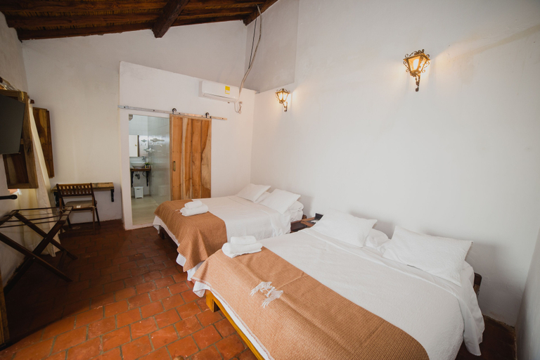 Bedroom 3, Hotel Archangelus, San Zenón