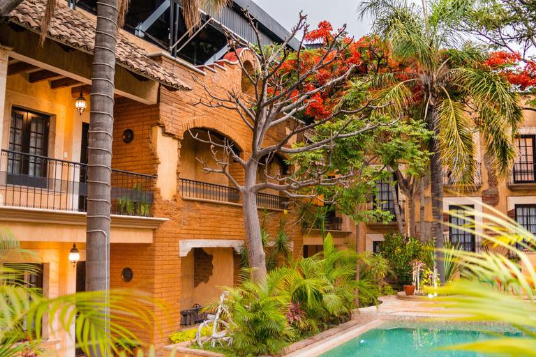 Exterior & Views 2, Casa de Adobe Gallery & Luxury Boutique, Del Centro