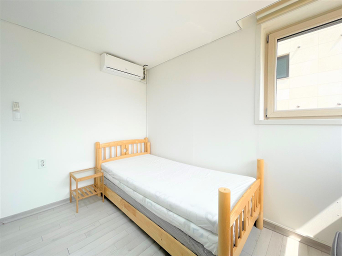 Bedroom 2, Koin Guesthouse Incheon airport, Jung