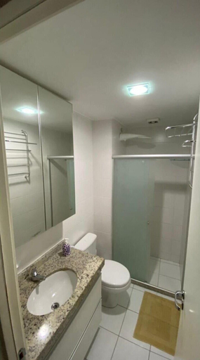Bathroom, APTO Beira-Mar | Confortável | Barra Bali | Destino BSM 327, Barra de São Miguel