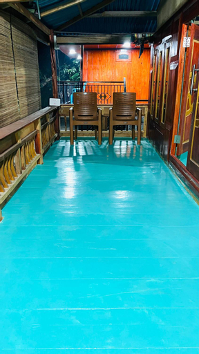 Sport & Beauty 5, Jhuna Komodo Homestay, West Manggarai
