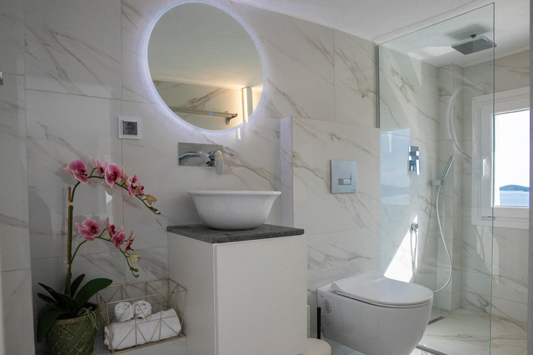 Bathroom 3, DK Luxury Suite, East Macedonia and Thrace