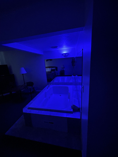 Bathroom 3, VIBE INN - WHIRLPOOL SUITES, Cook