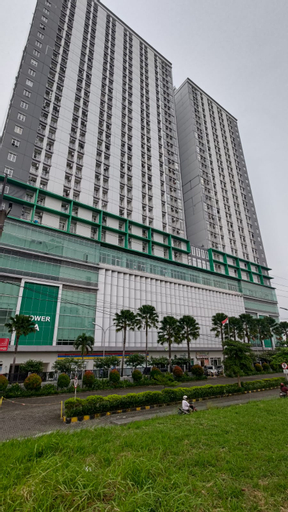 Exterior 5