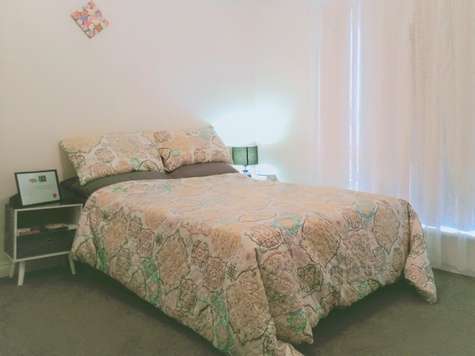 2 Bed room luxury holiday home, Kalgoorlie/Boulder