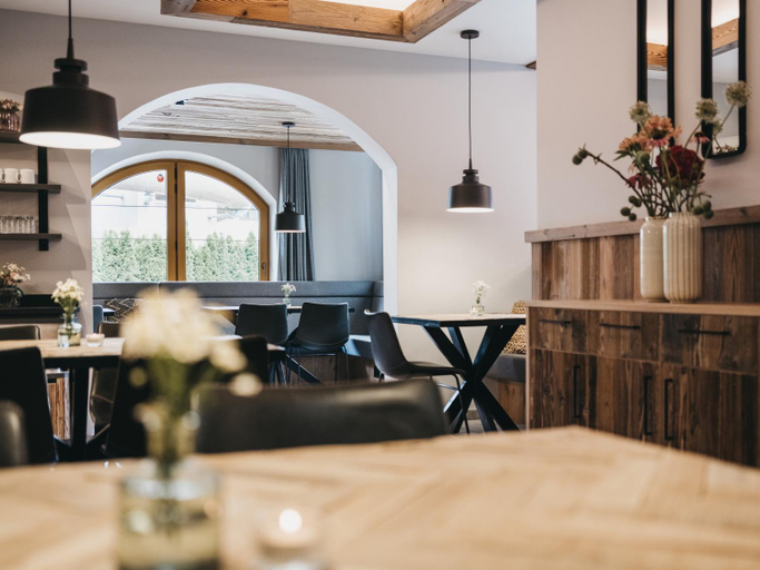 Food & Drinks 2, VAYA Gerlos, Schwaz