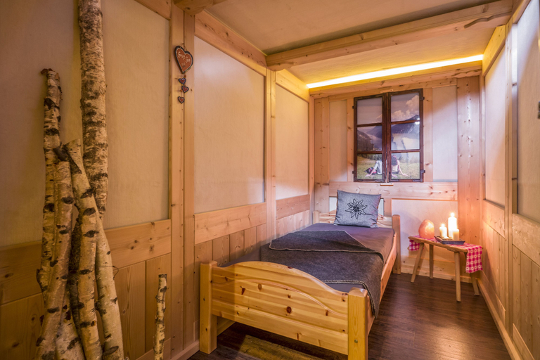 Bedroom 3, Garni Das SONNALP, Schwaz